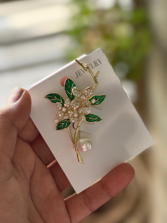 The Midsummer Brooch