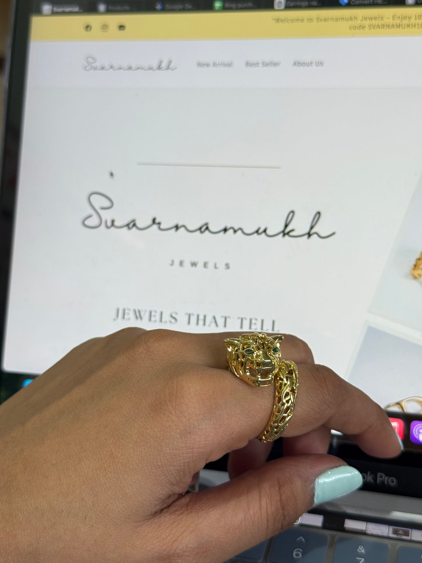 Gold Filigree Panther Ring