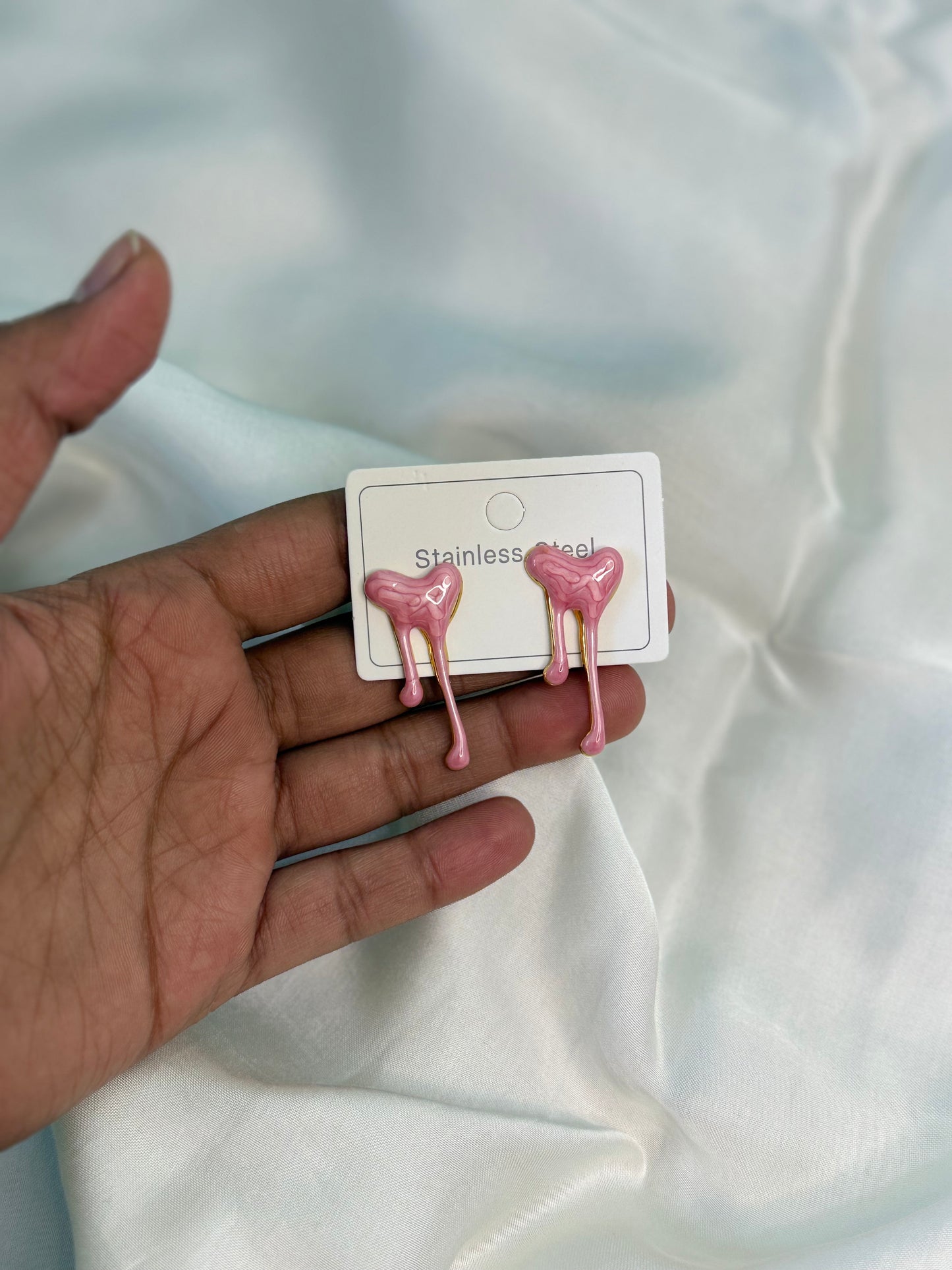 Soft Petal Pink Muse Melting Earrings