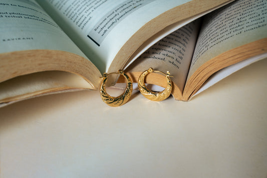 Aurora Carve Hoops Earrings