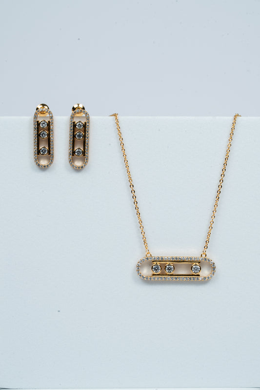 Eclipta Glow Chain Pendant Set