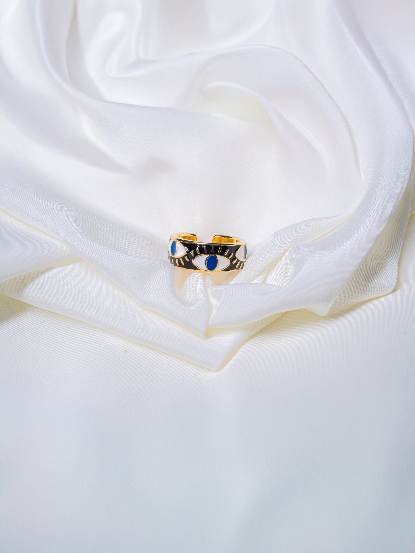 Evil Eye Lash Ring