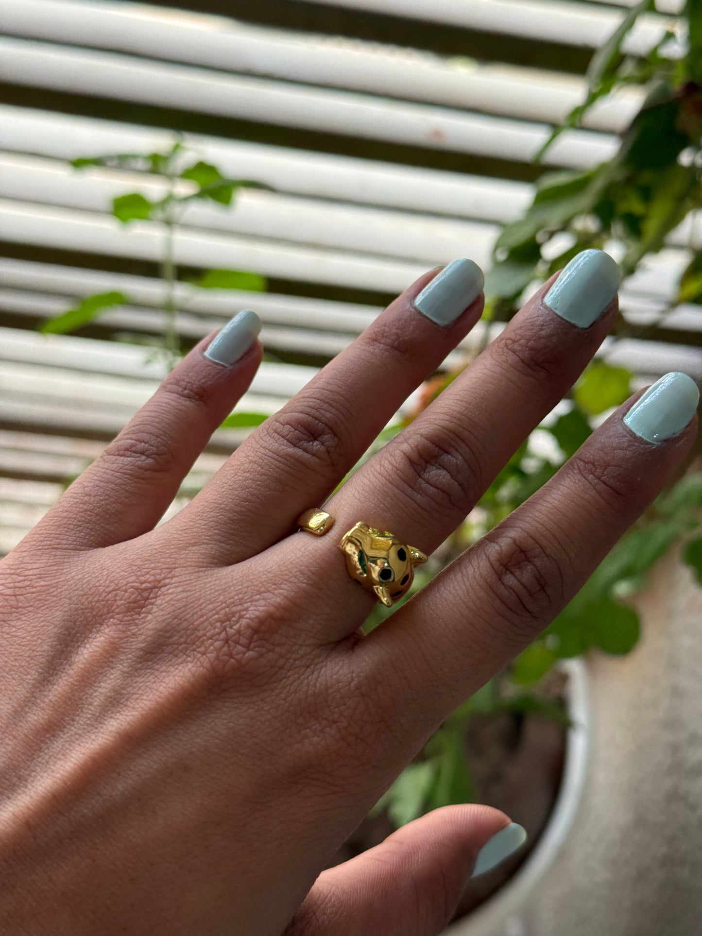 Gold Panther Head Ring