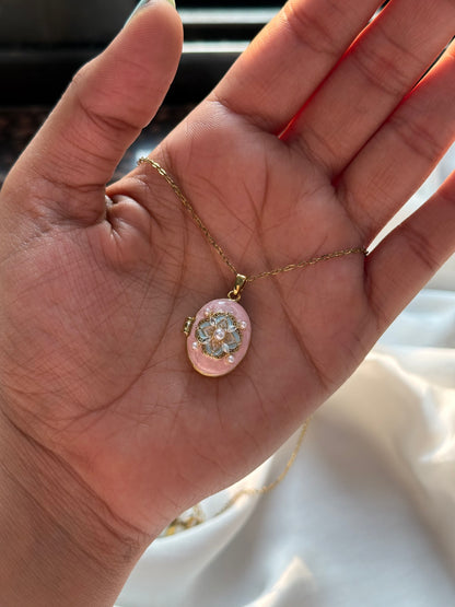 Rose Quartz Oval Photo Locket
