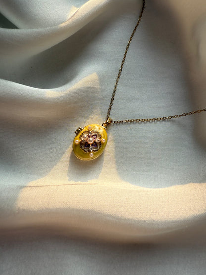 Golden Lemon Oval Photo Locket