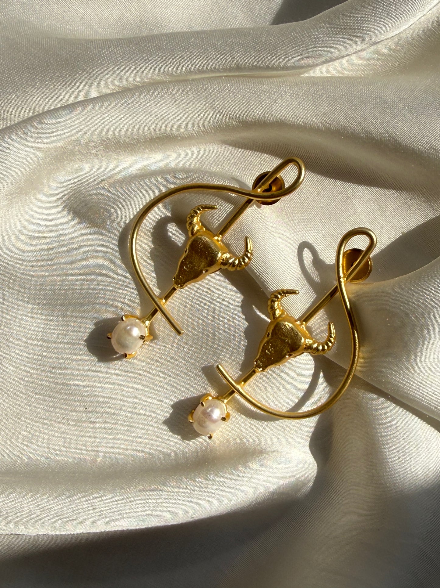 Abstract Bull's Head Pearl Earrings
