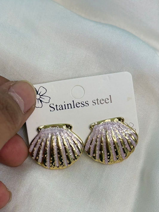 Mermaid’s Blush Scallop Studs