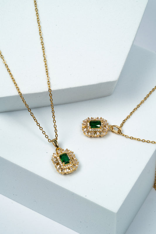 Emerald Dusk Halo Necklace