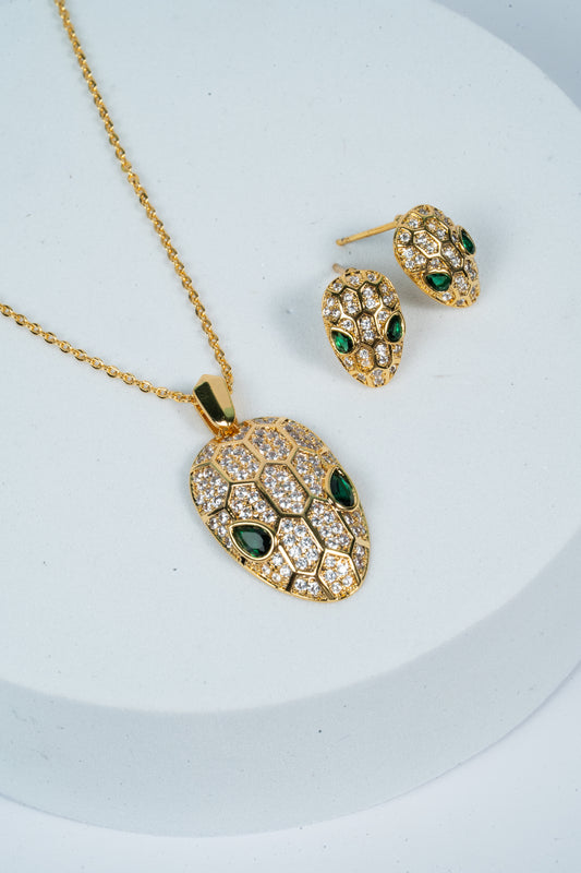 Emerald Serpent Chain Pendant Set