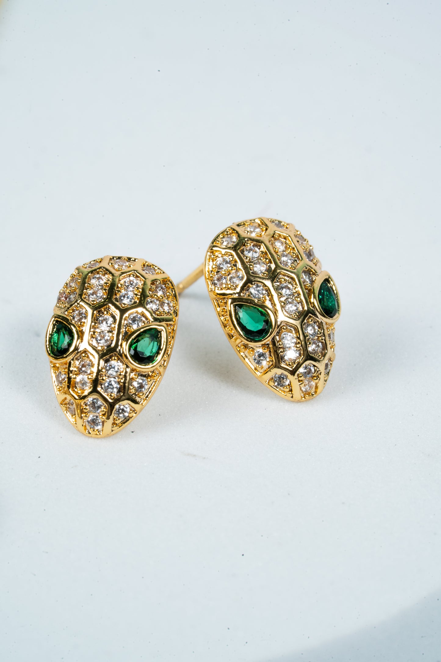 Emerald Serpent Chain Pendant Set