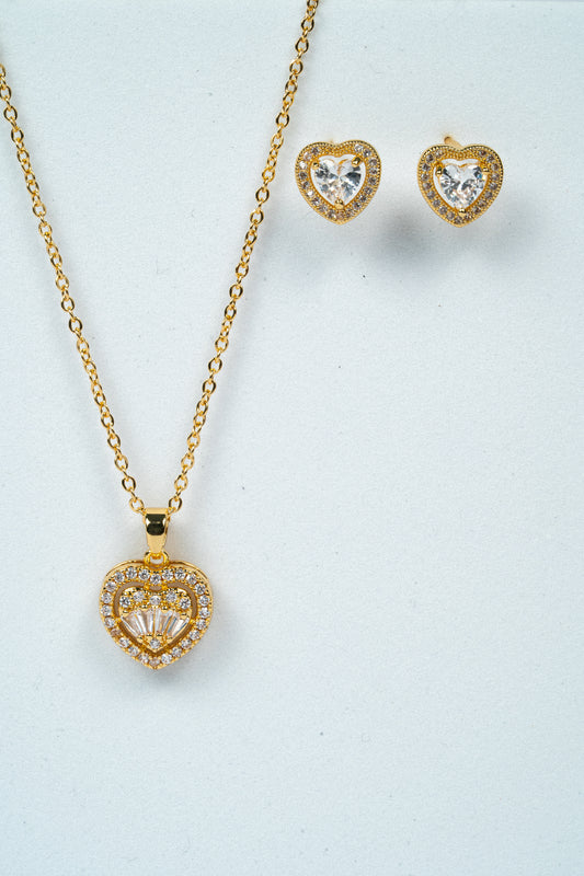 HeartGlow Love Chain pendant Set