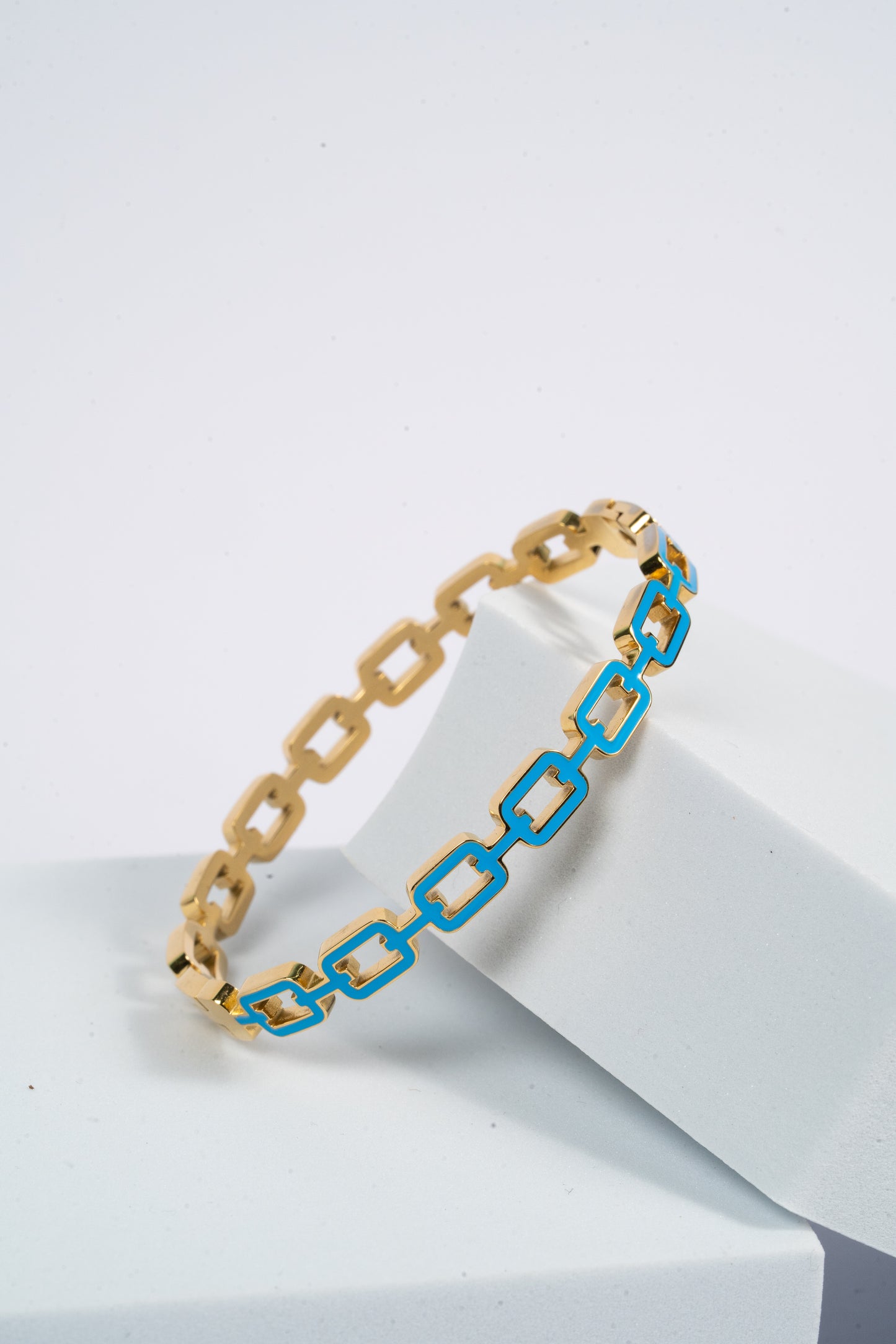 SkyLink Chic Bangle