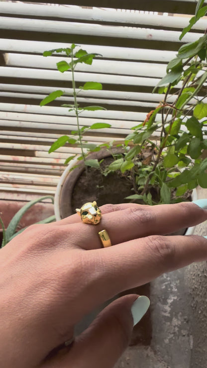 Gold Panther Head Ring